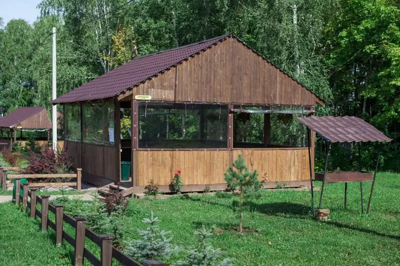 Аренда беседки «Центральная» на базе отдыха отсров приключений нижний новгород