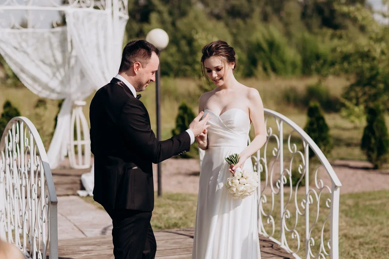 Свадьба в беседке нижний новгород база отдыха остров приключений