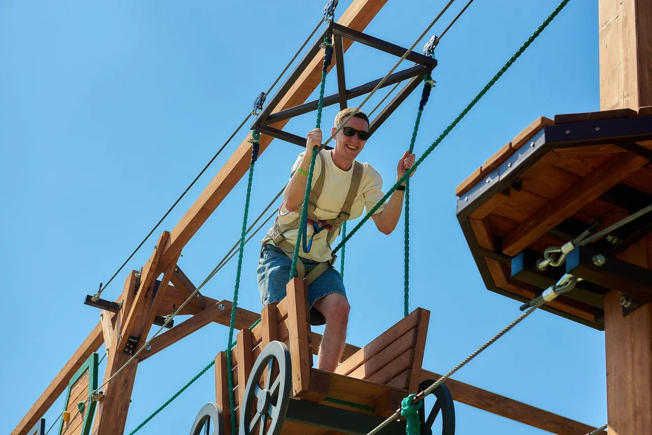 Высотный город для спортивных сборов в нижнем новгороде на базе отдыха остров приключений 3