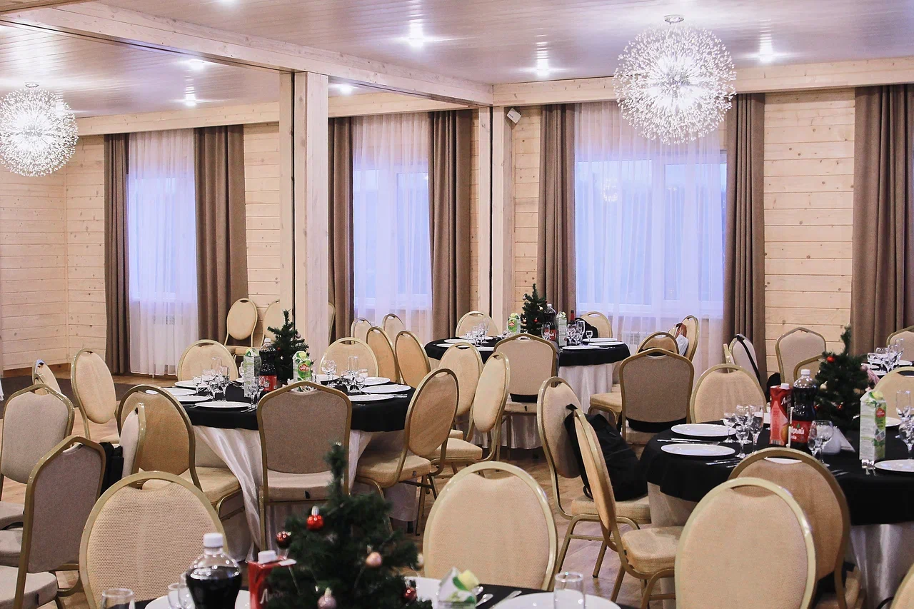 Ресторан для мероприятий Шале в Нижнем Новгороде на базе отдыха остров приключений 20