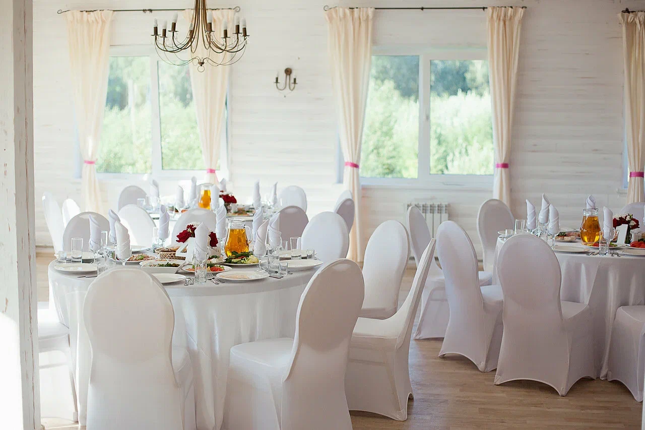 Ресторан для мероприятий Шале в Нижнем Новгороде на базе отдыха остров приключений 3