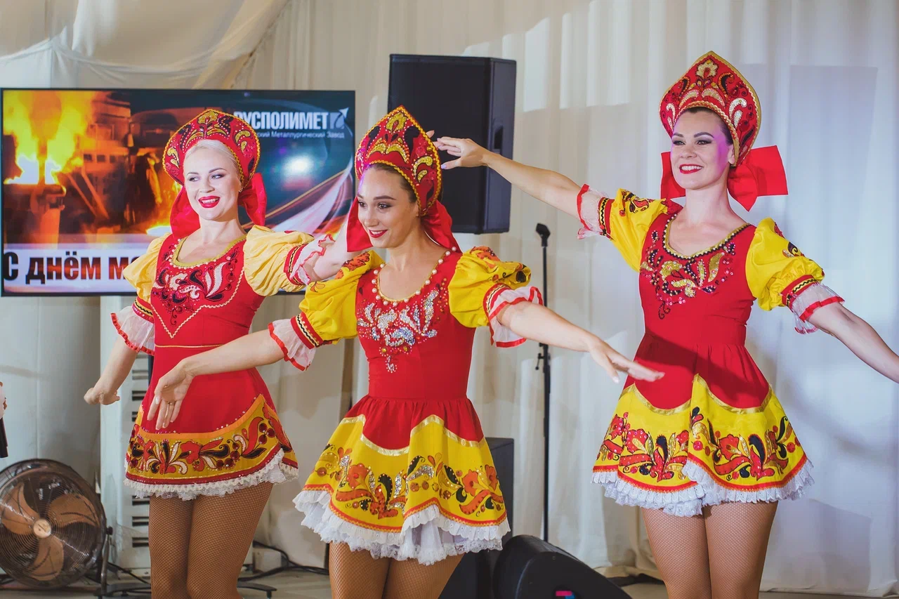 русский разгуляй в Нижнем Новгороде на базе отдыха Остров Приключений