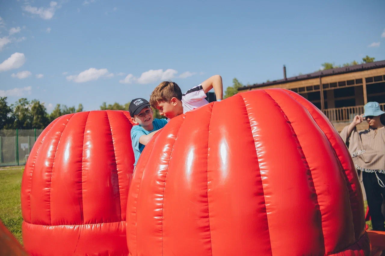 бампербол в Нижнем Новгороде на базе отдыха Остров Приключений