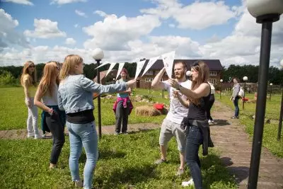 Квиз эпоха 2000 в нижнем новгороде на базе отдыха остров приключений