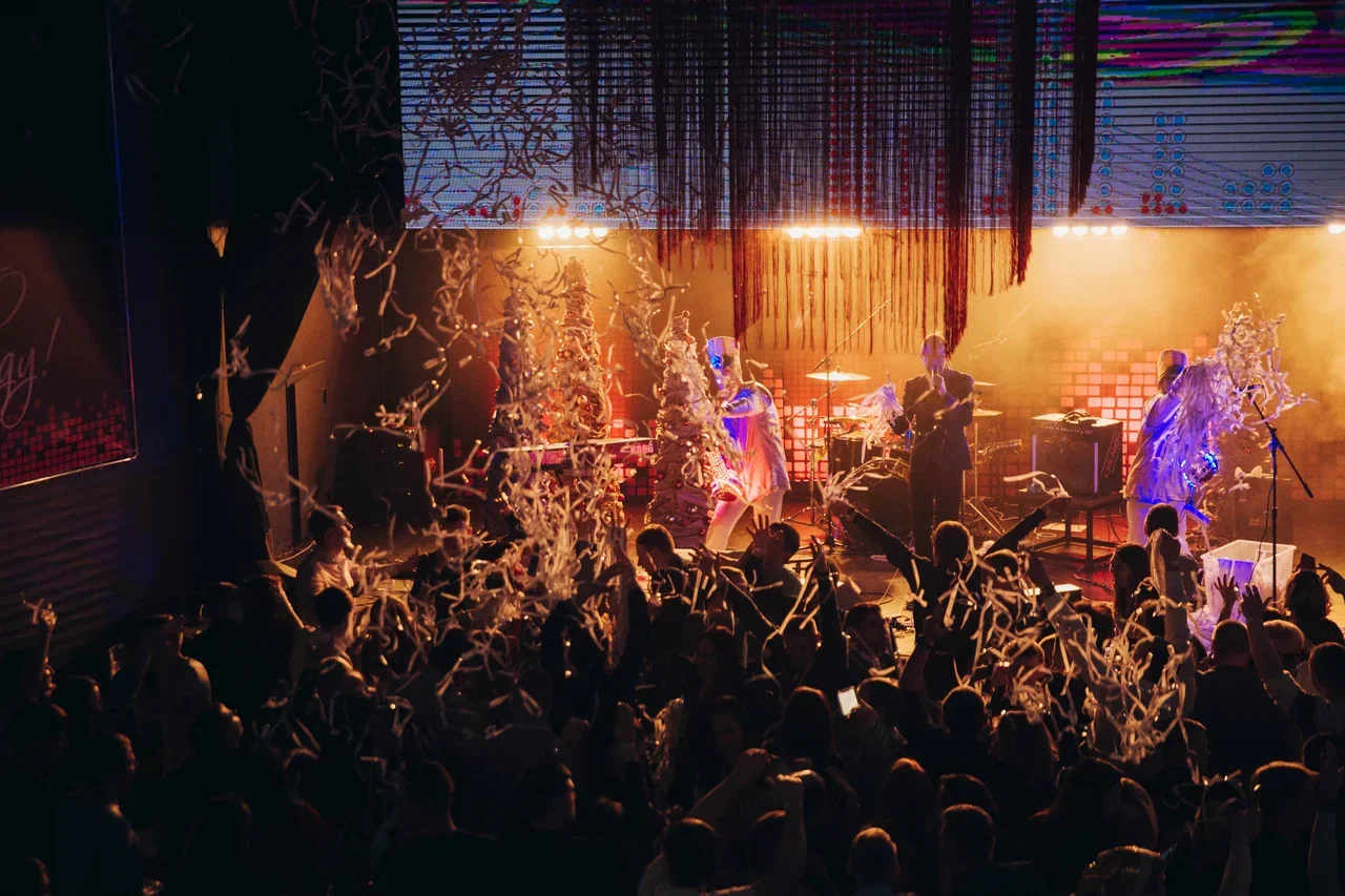 Праздничный ZoomPartyBoom в Нижнем Новгороде на базе отдыха Остров Приключений