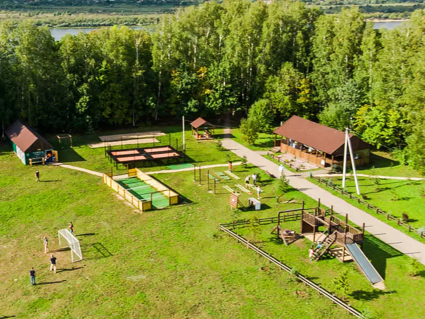 Игровая площадка на базе отдыха в Нижегородской области