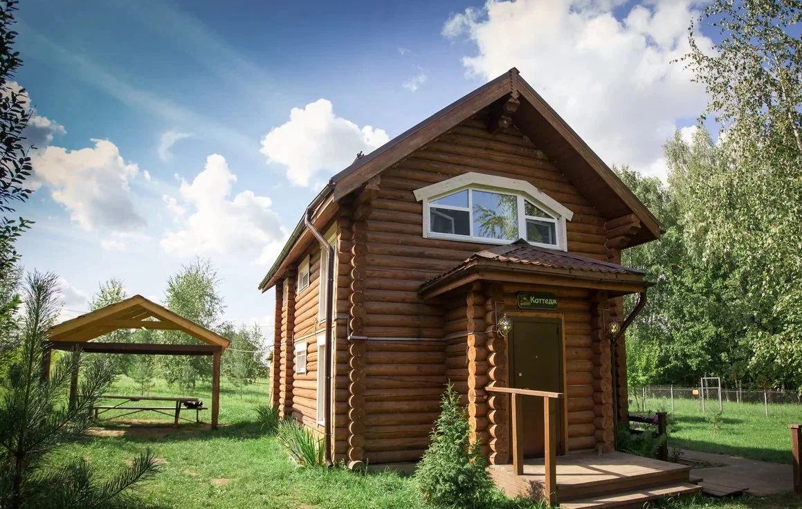 Коттедж с чаном и баней на базе отдыха остров приключений в нижнем новгороде