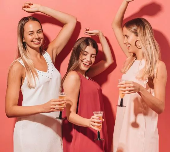 Девичник танцы и караоке Остров приключений