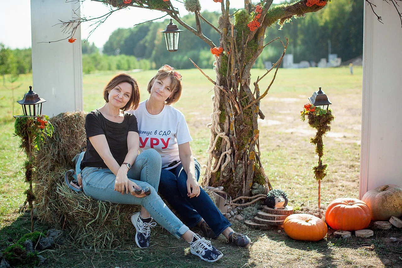 фотозона в экостиле в Нижнем Новгороде на базе отдыха Остров Приключений